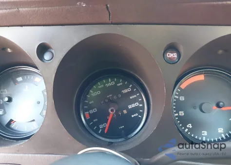 1982 Porsche 924 z USA, uszkodzony, nr VIN WP0ZZZ92ZCN451031